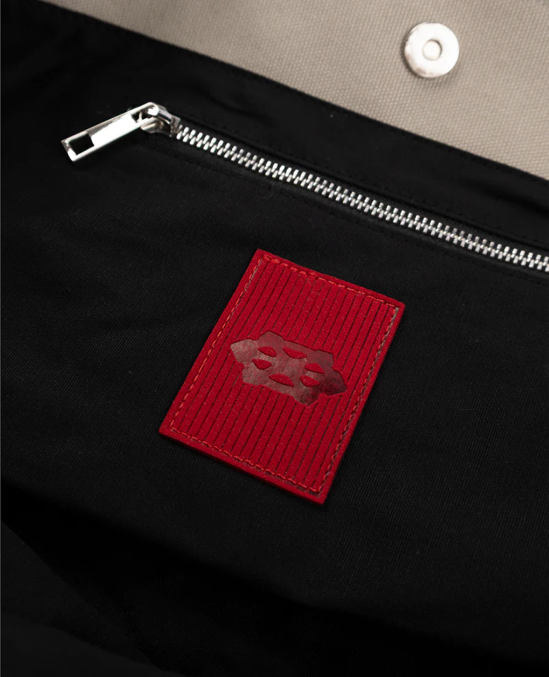 CANVAS SHOULDER BAG