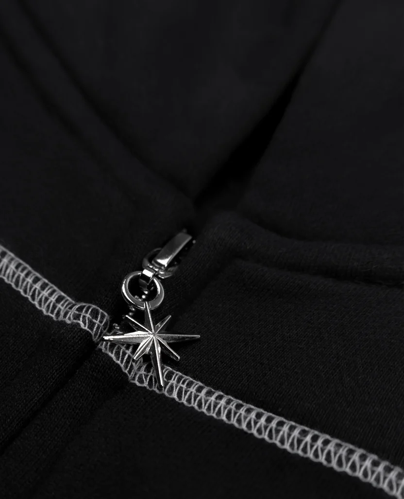 Black Line Zip