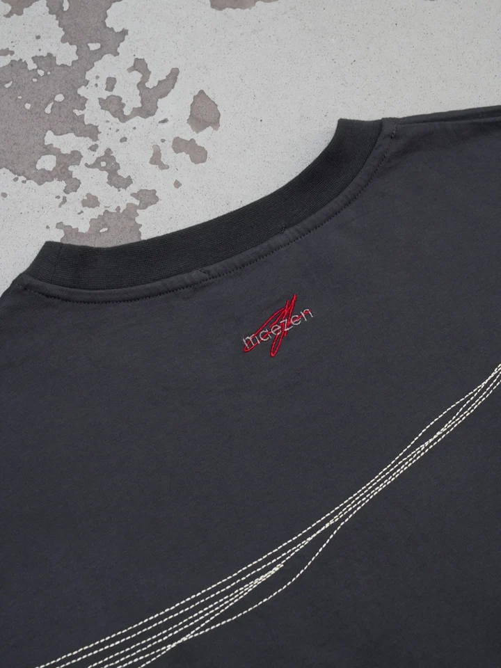 Peek Inside | T-Shirt