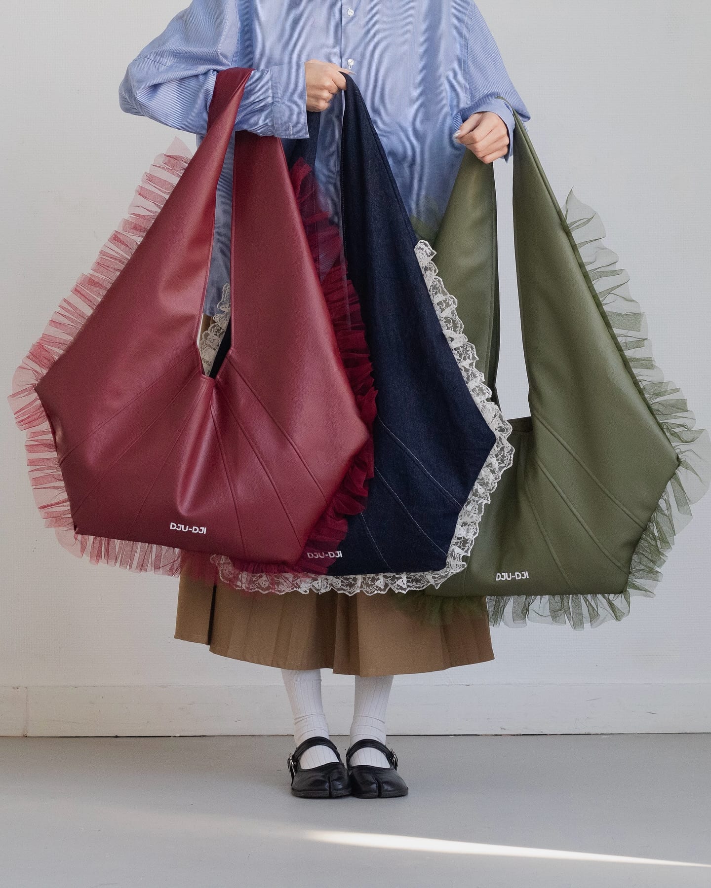 THE CREATIVE MUSE BAG BORDEAUX