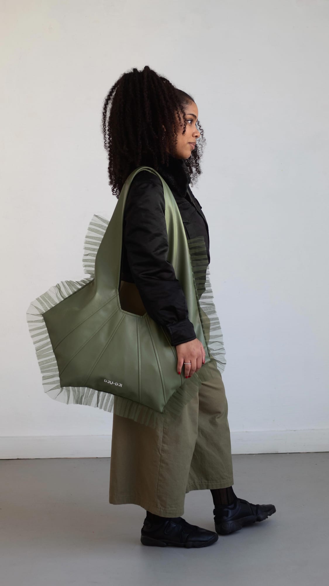 THE CREATIVE MUSE BAG BORDEAUX