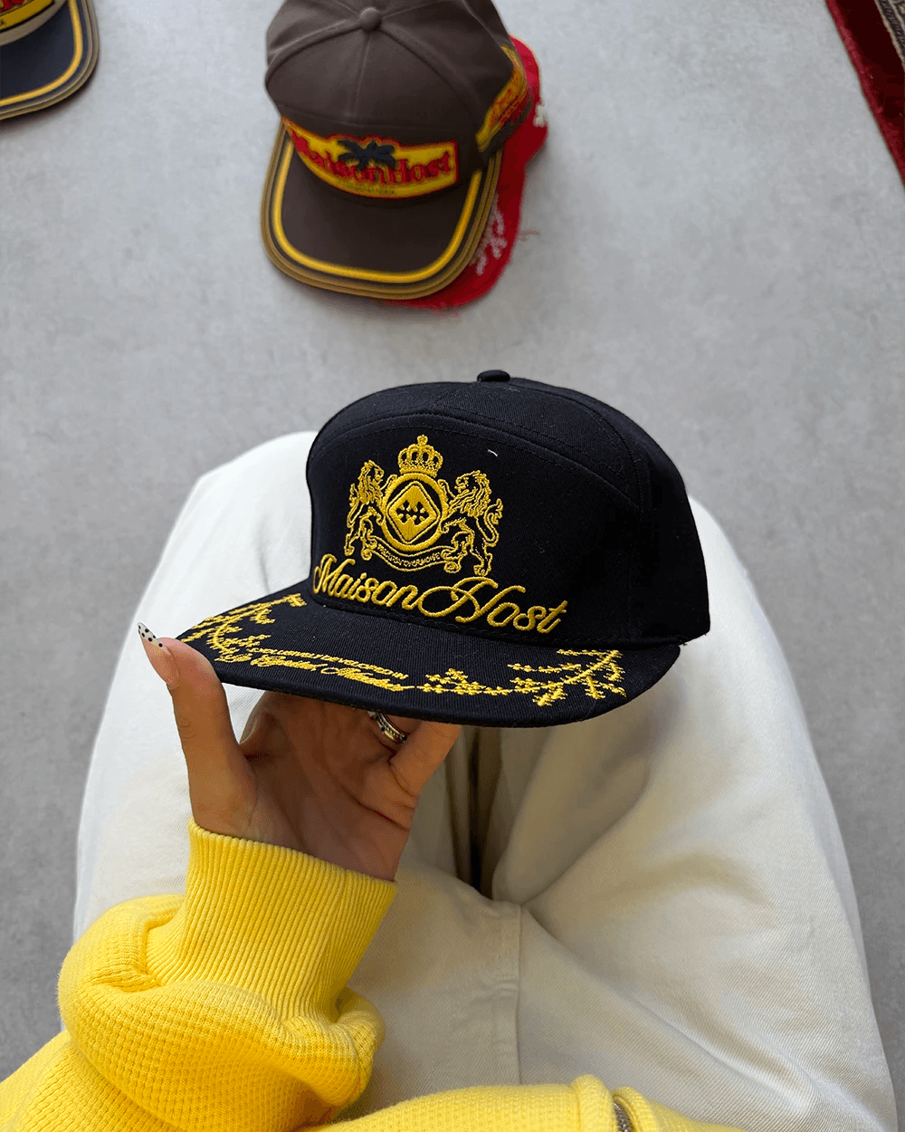 CREST CAP