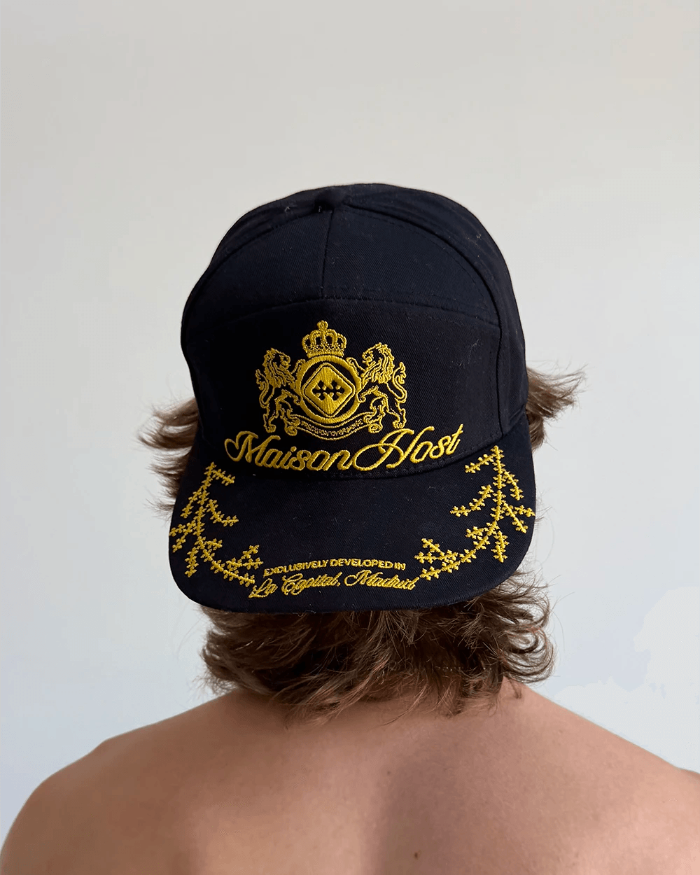 CREST CAP