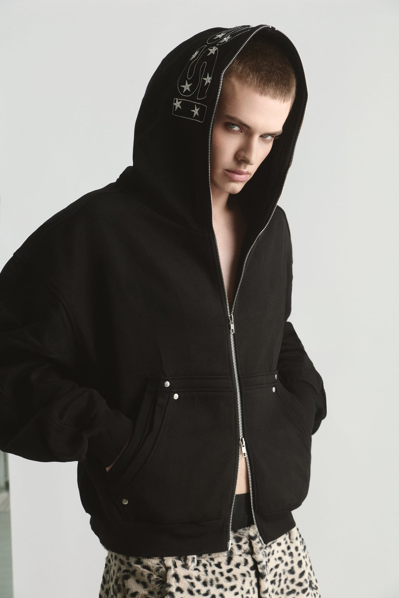 THE STARRY ZIP HOODIE
