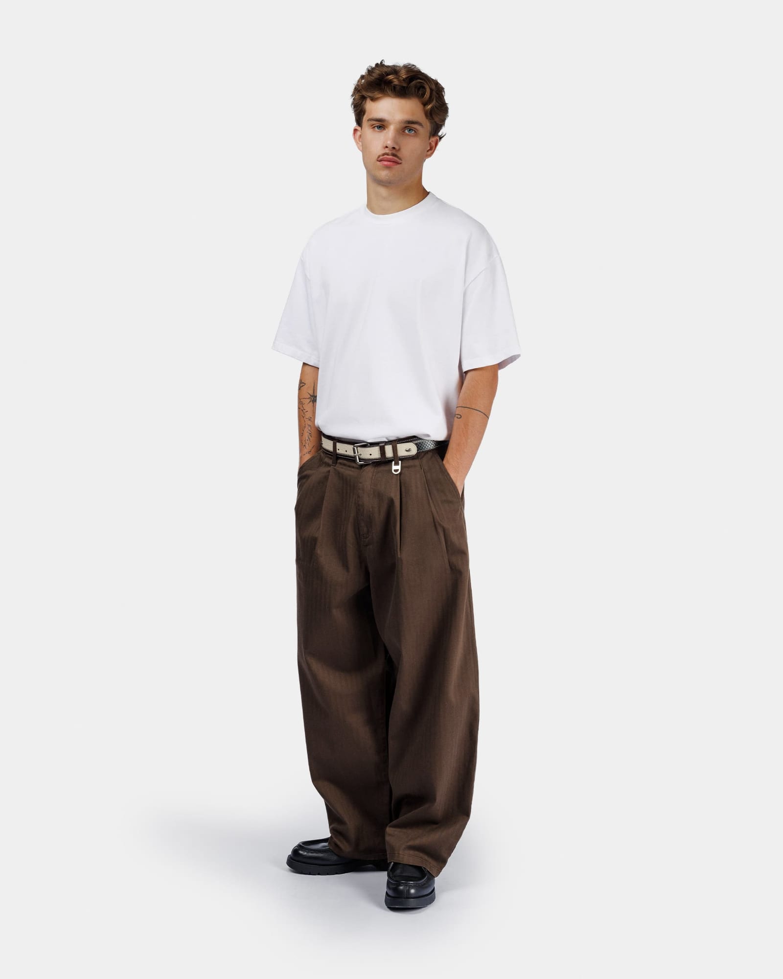 Pleated Onigiri Herringbone Pants