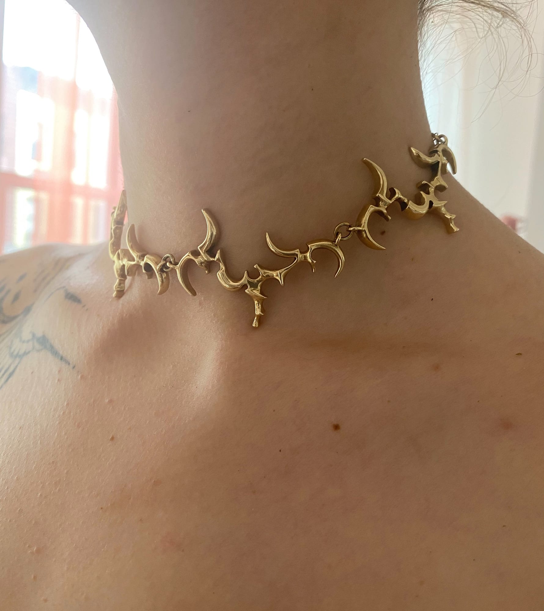 111 Choker
