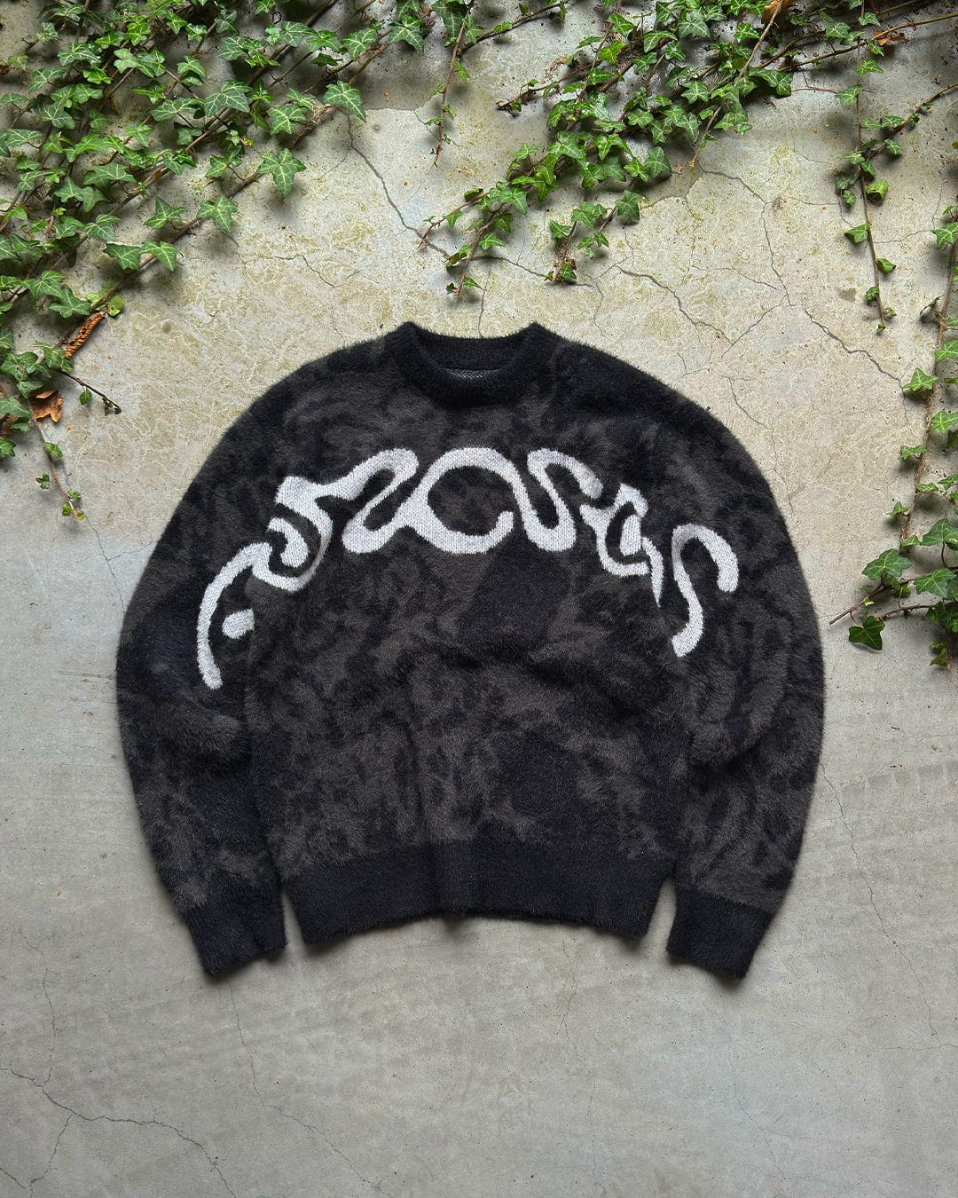 AMARYLLIS FLUFF KNIT