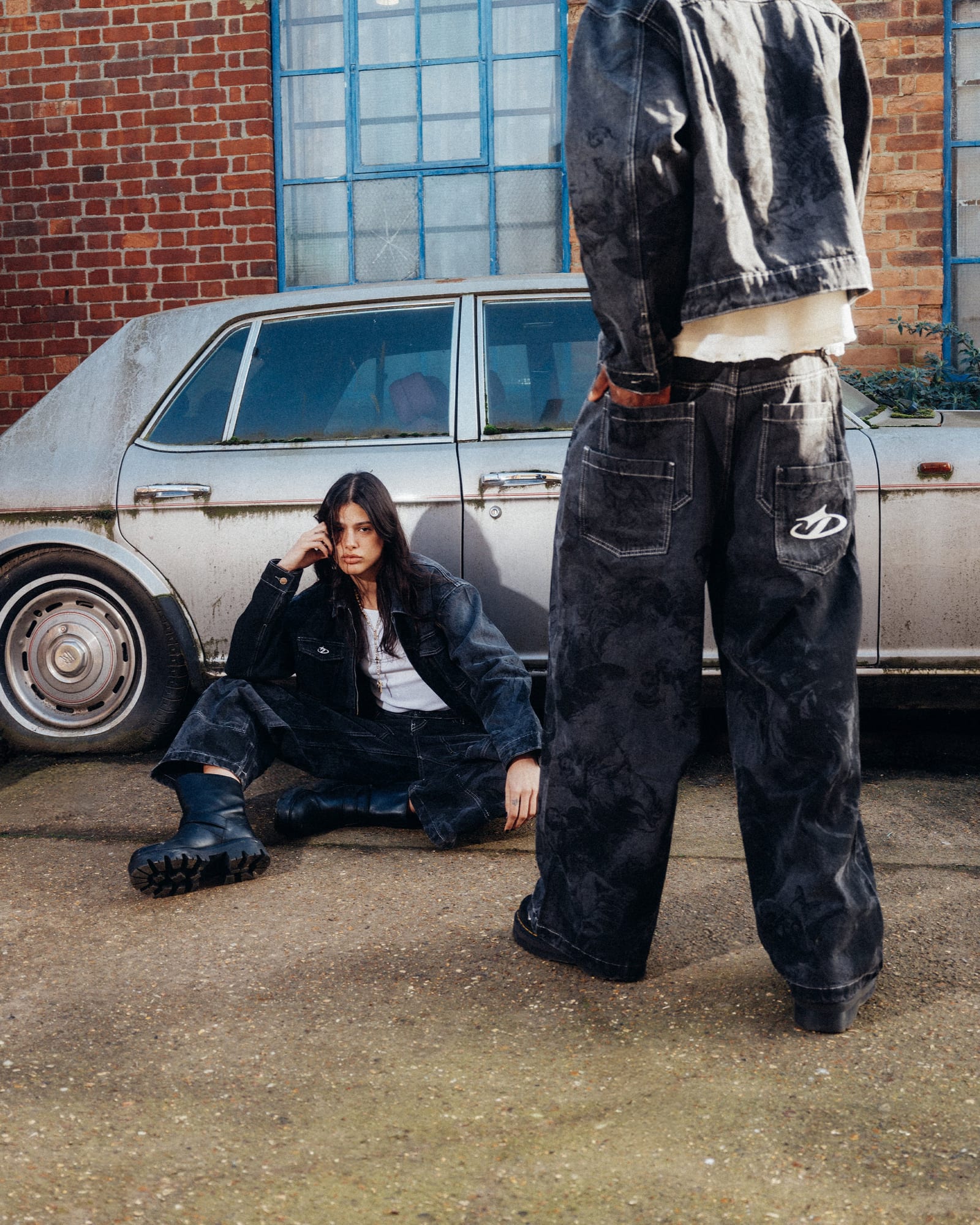 RENAISSANCE JEANS