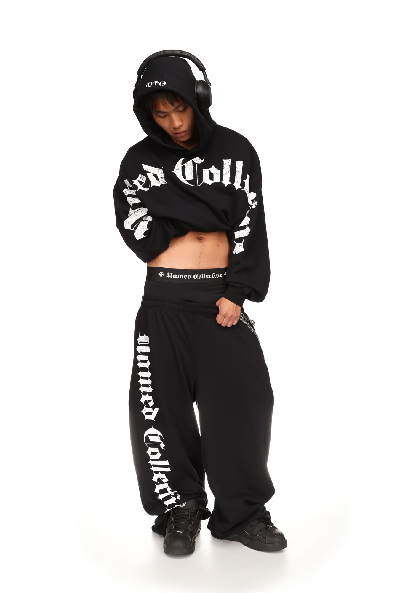 Nth ACTIVE OLD ENGLISH OVERSIZED SWEATPANTS
