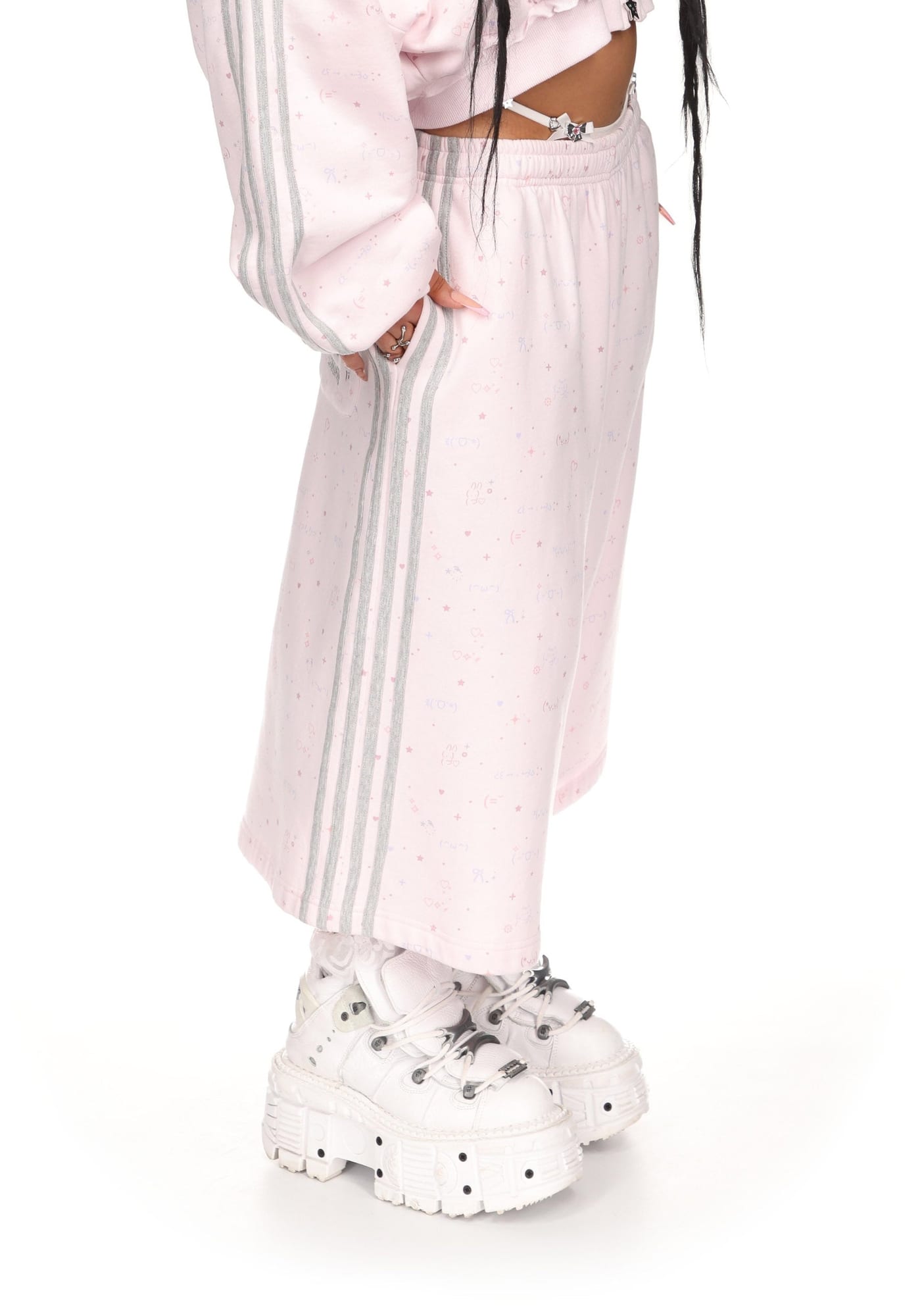 MALFUNCTION Sporty Oversized Sweatshorts
