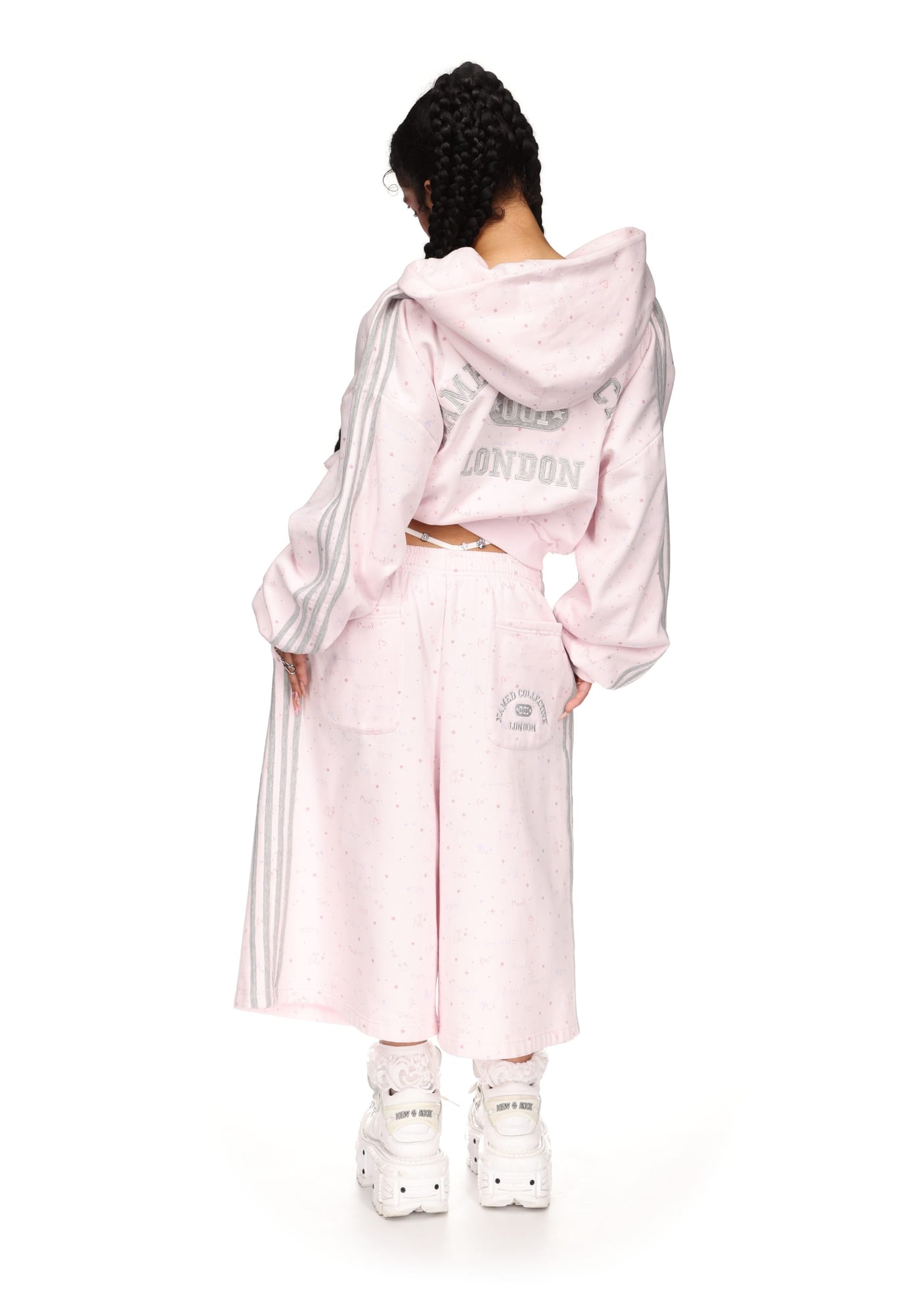 MALFUNCTION Sporty Oversized Sweatshorts