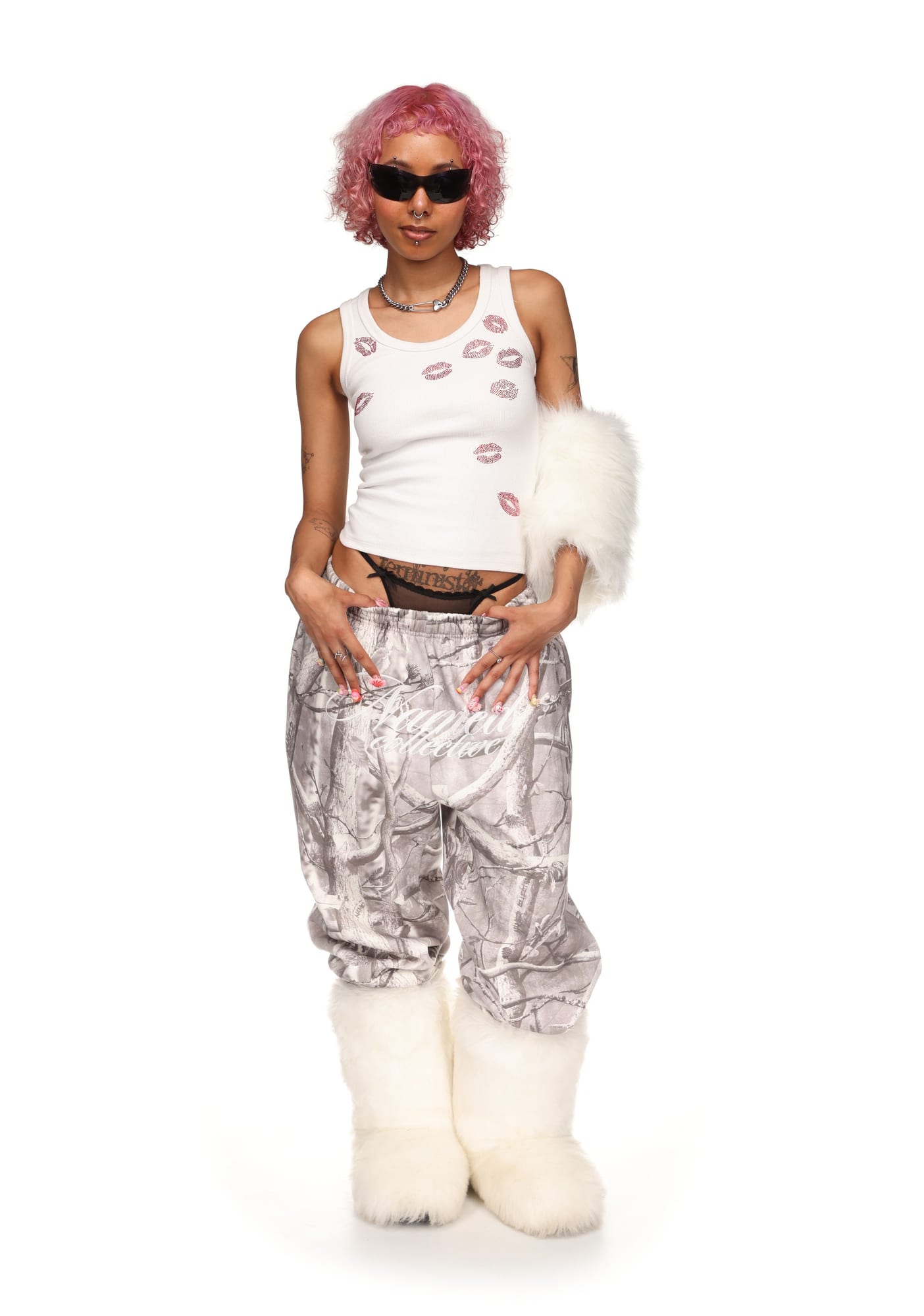 KISSES RHINESTONE RIBBED TANK