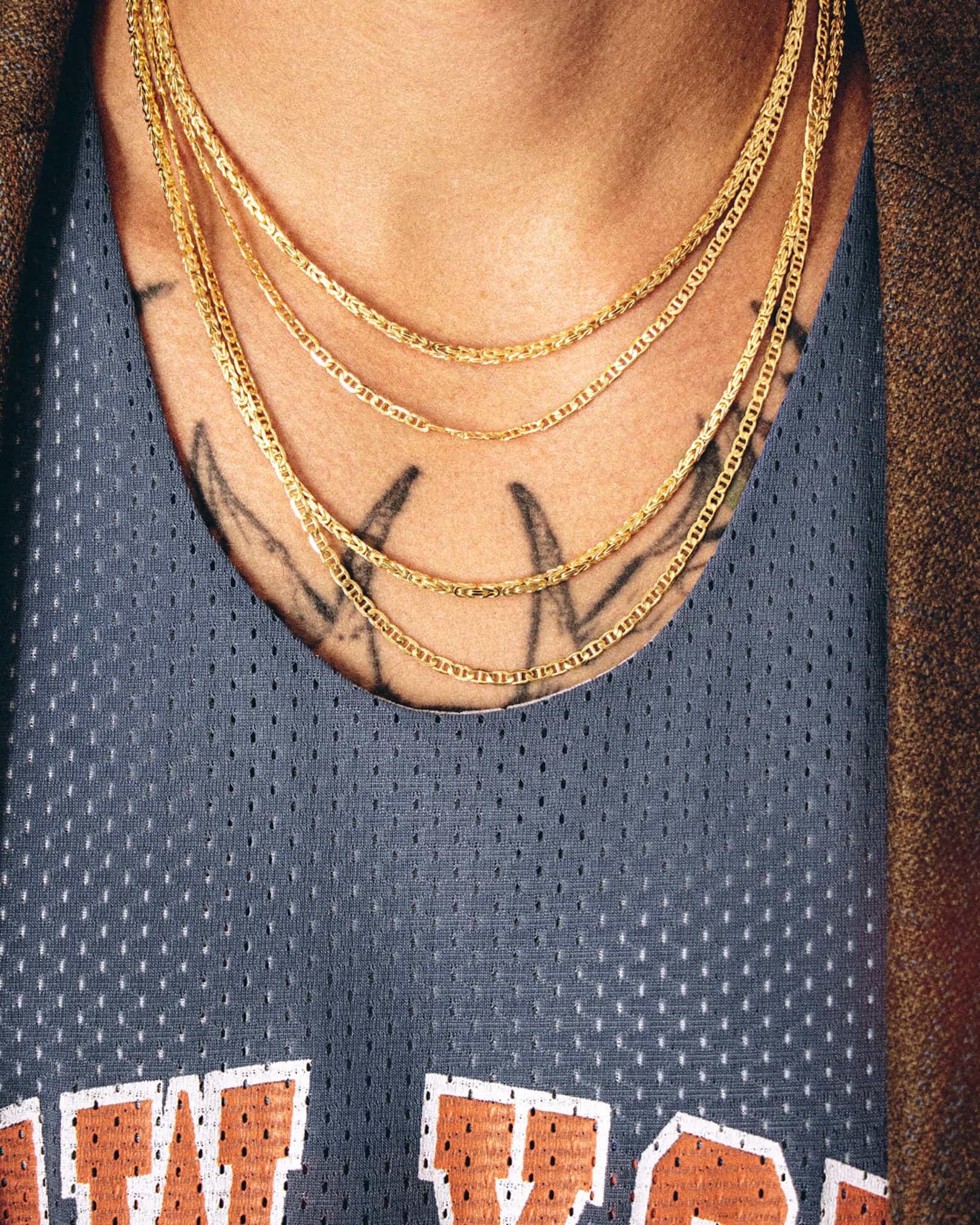 THE BYZANTINE CHAIN