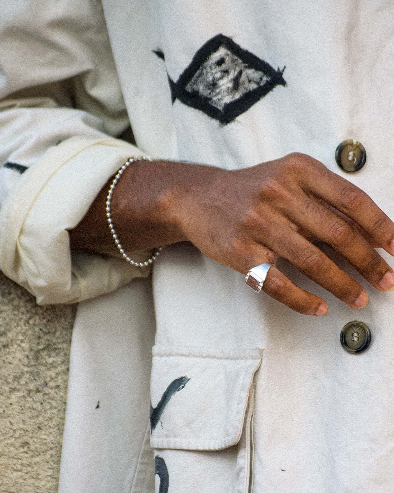 THE SQUARE RING