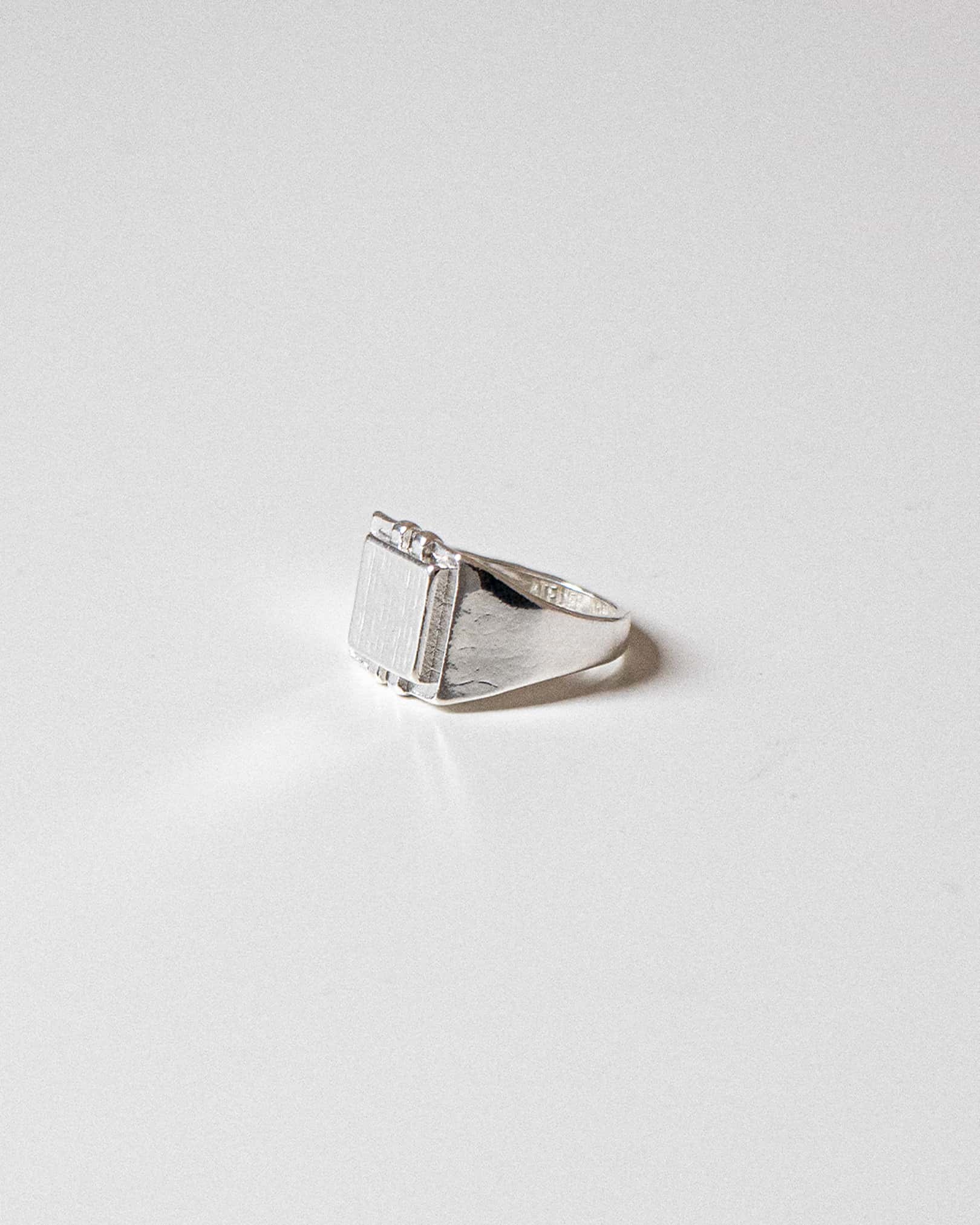 THE SQUARE RING