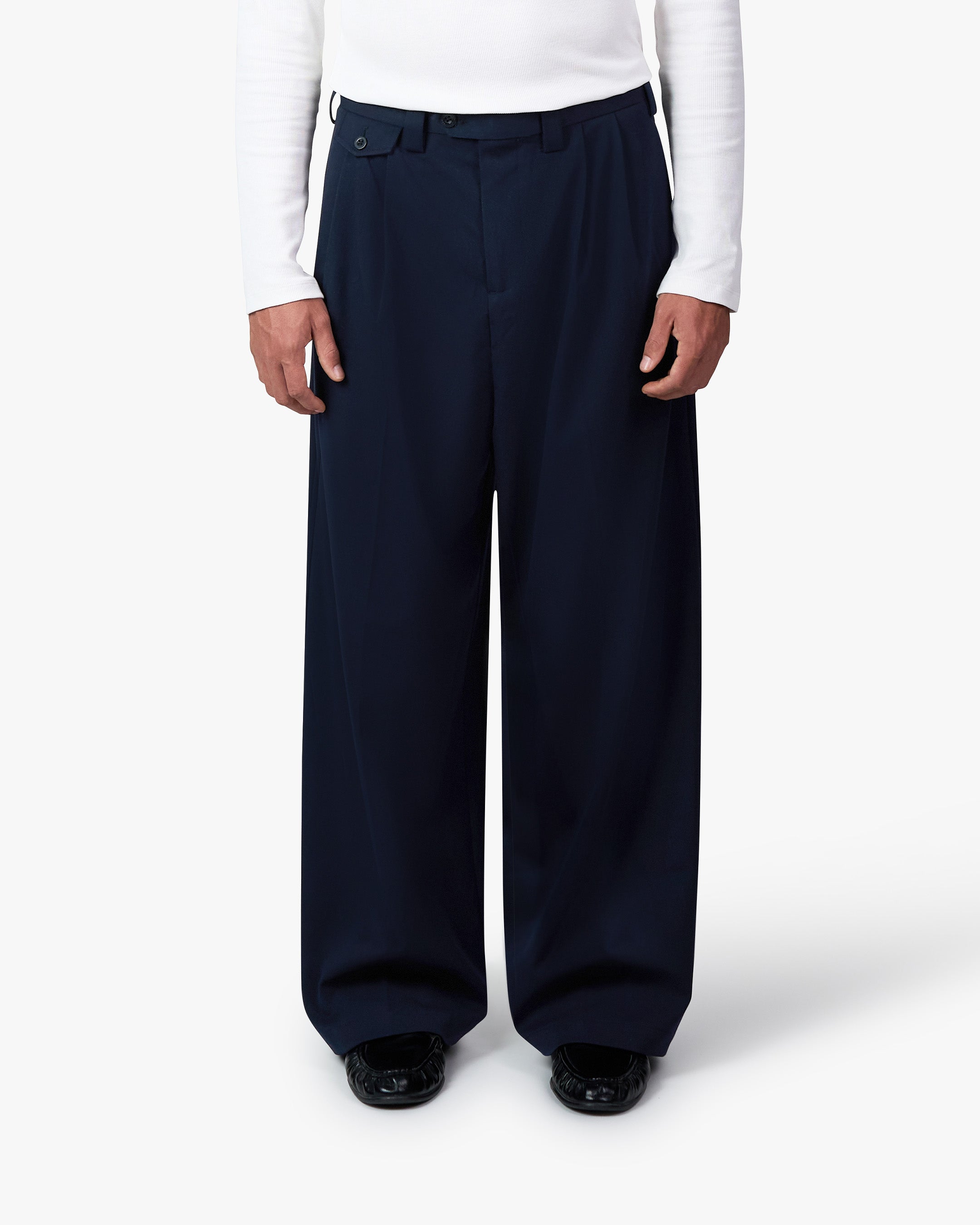Ambra Pleated Loose-Fit Pants